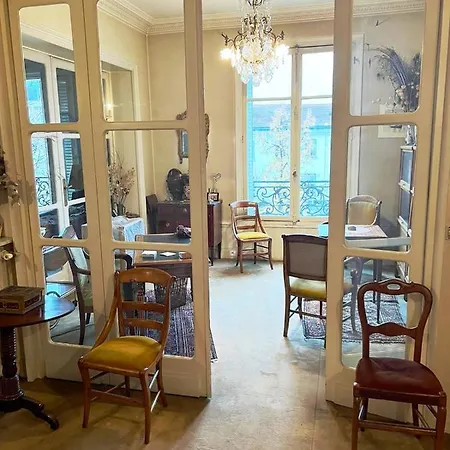 Beautiful Flat In The Center Of 6 Th District Апартаменты